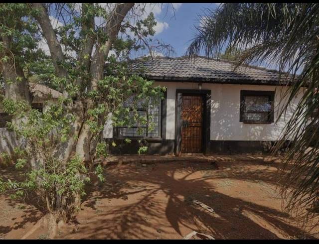 3 BEDROOM HOUSE FOR SALE IN THE ORCHARDS